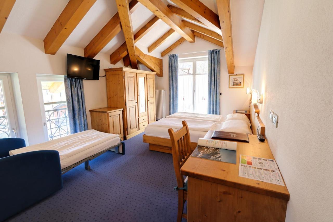 Hotel Garni Sottobosco Димаро Екстериор снимка