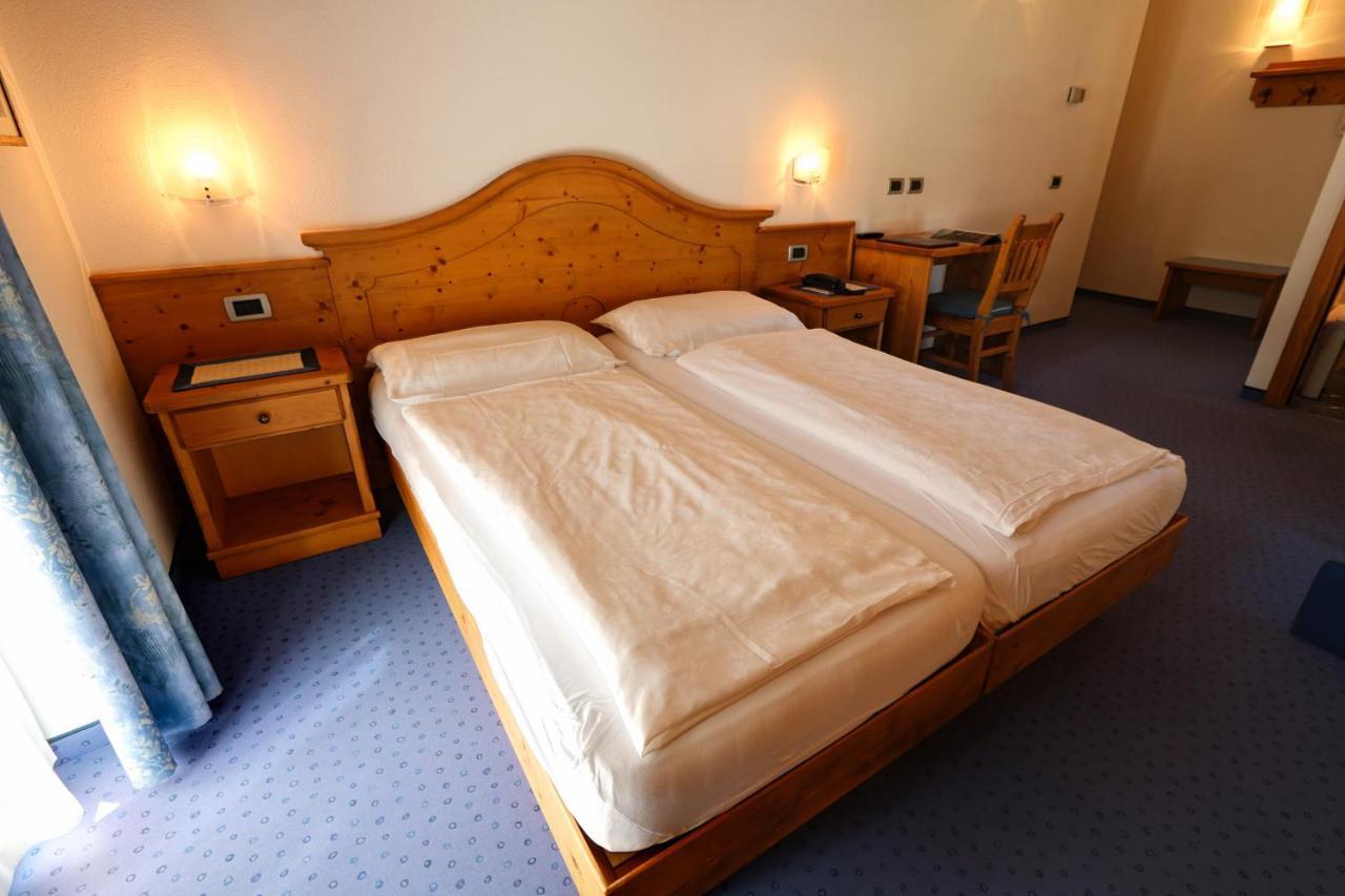 Hotel Garni Sottobosco Димаро Екстериор снимка